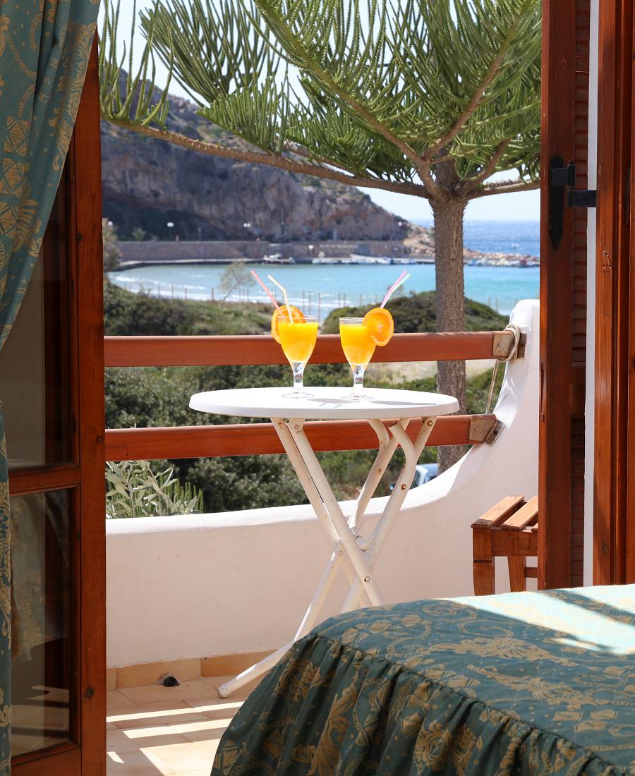 Syros Hotel Maistrali